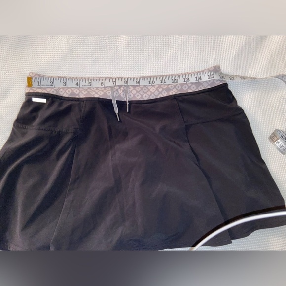 Women’s LOLE black and gray skort size Large - Picture 2 of 11
